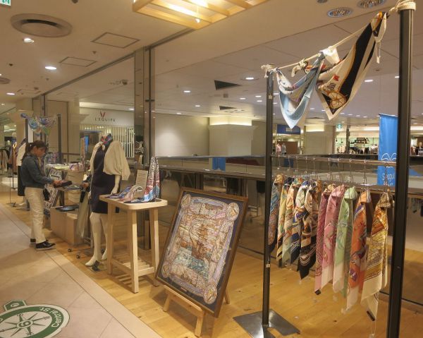 バカラ 横浜 そごうで贅沢なショッピング体験を！